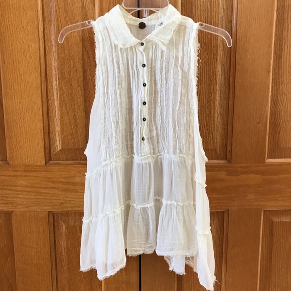 Free People Tops - Free People Babydoll Sleeveless Blouse
